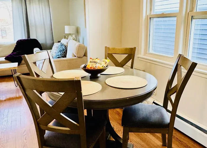 Charming And Convenient 3br 1ba - Fully Furnished And Equipped - Fast Internet Appartamento *